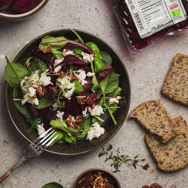 Buraki całe gotowane Bio